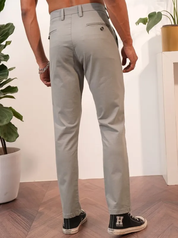  Locomotive Men Silver Regular Fit Solid Casual Trousers