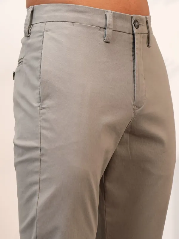  Locomotive Men Silver Regular Fit Solid Casual Trousers