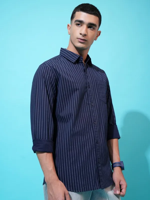Highlander Men Navy Blue Striped Slim Fit Casual Shirt