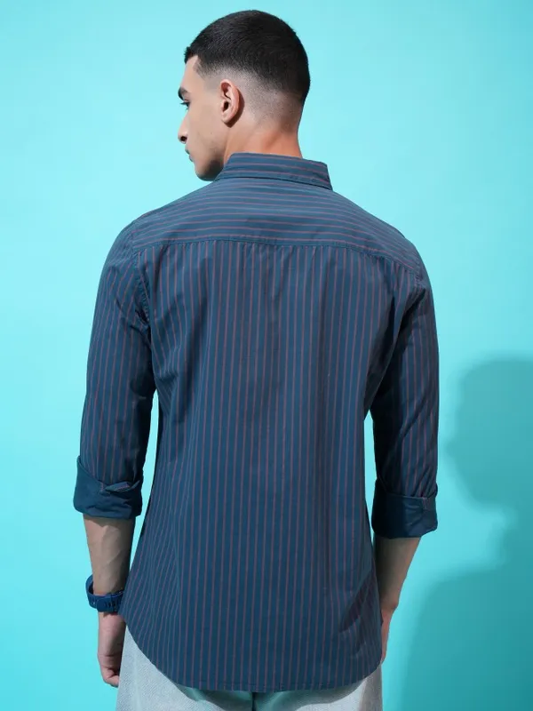 Highlander Men Teal Striped Slim Fit Casual Shirt