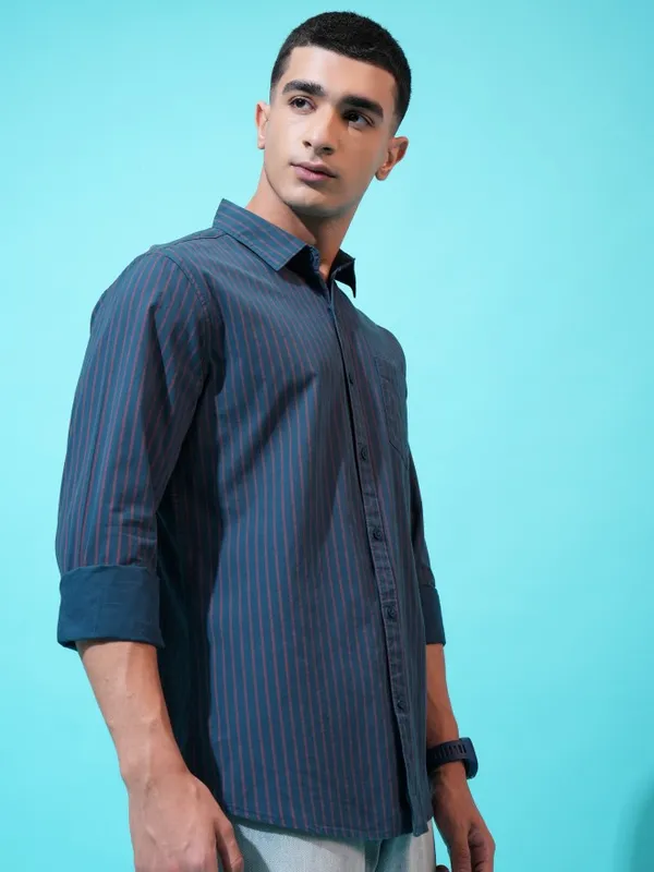 Highlander Men Teal Striped Slim Fit Casual Shirt