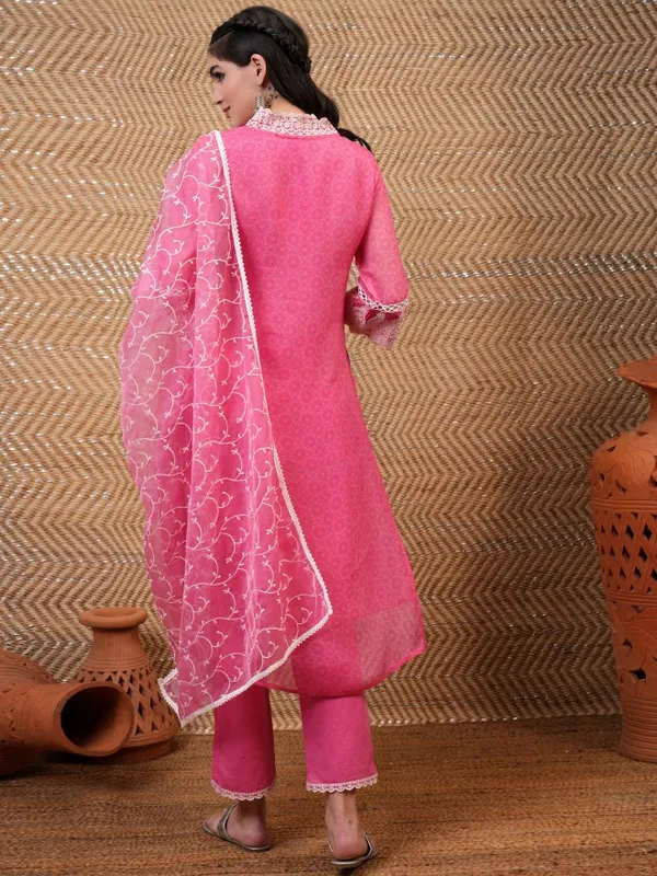 Women Kurta With Trouser & Dupatta