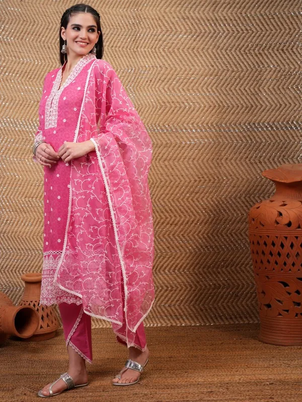 Women Kurta With Trouser & Dupatta