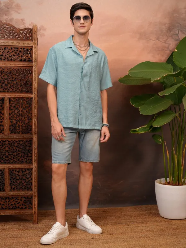 Locomotive Men Teal Self Design Relaxed Fit Casual Shirt