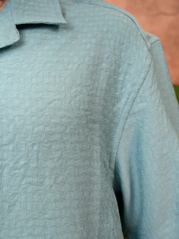 Locomotive Men Teal Self Design Relaxed Fit Casual Shirt