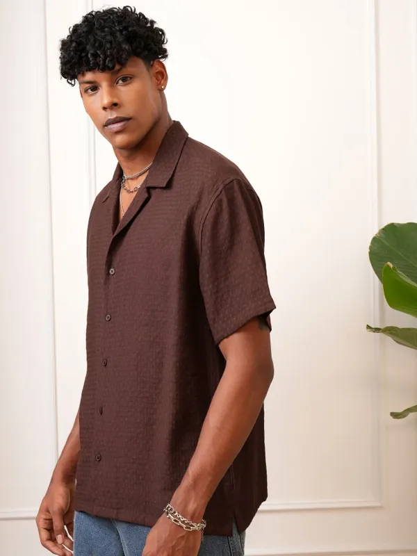 Men Regular Fit Casual Shirt