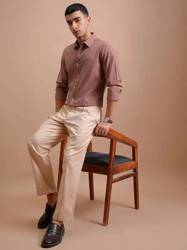 Men Slim Fit Casual Shirt