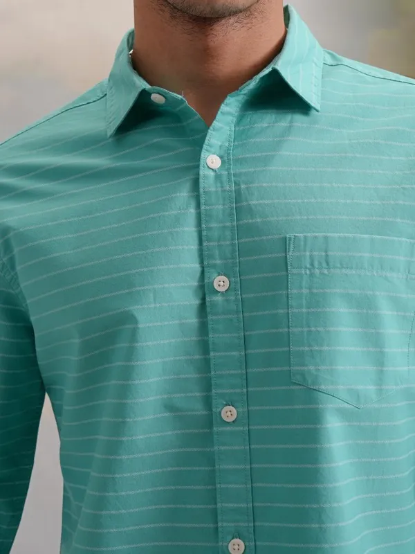 Highlander Men Teal Striped Slim Fit Casual Shirt