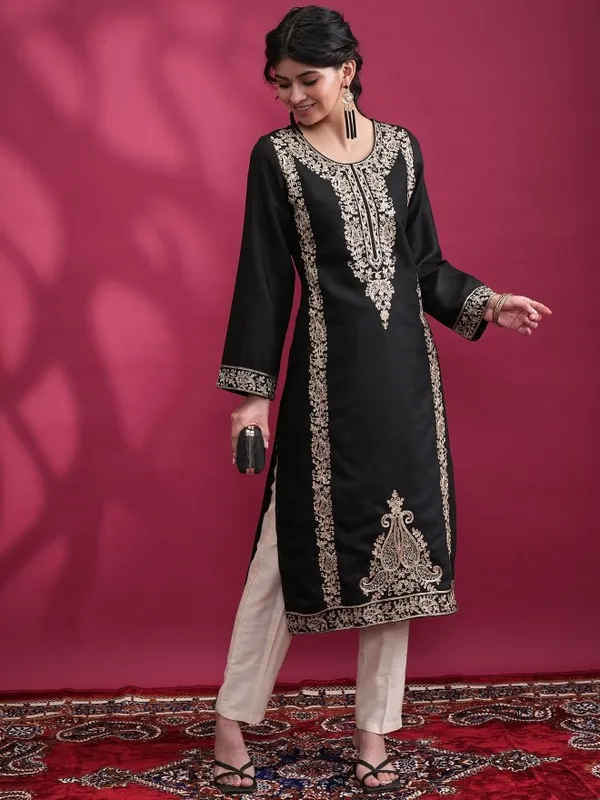  Vishudh Women Black Woven Design Straight Kurtas