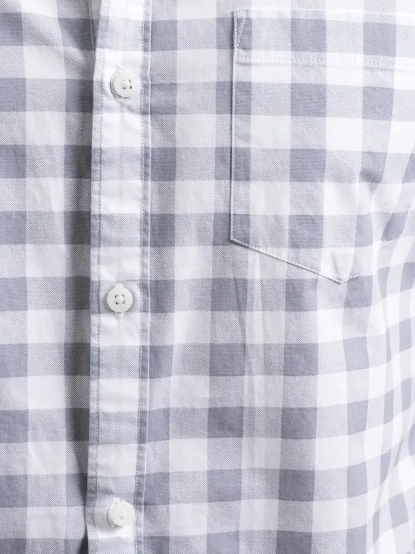  Highlander Men Grey Checked Slim Fit Casual Shirts