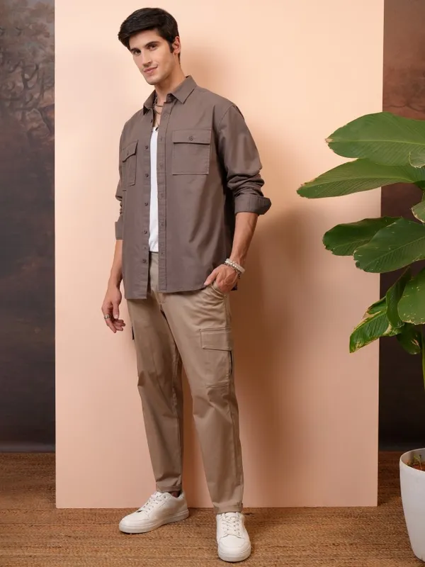  Locomotive Men Tan Solid Relaxed Fit Casual Shirts