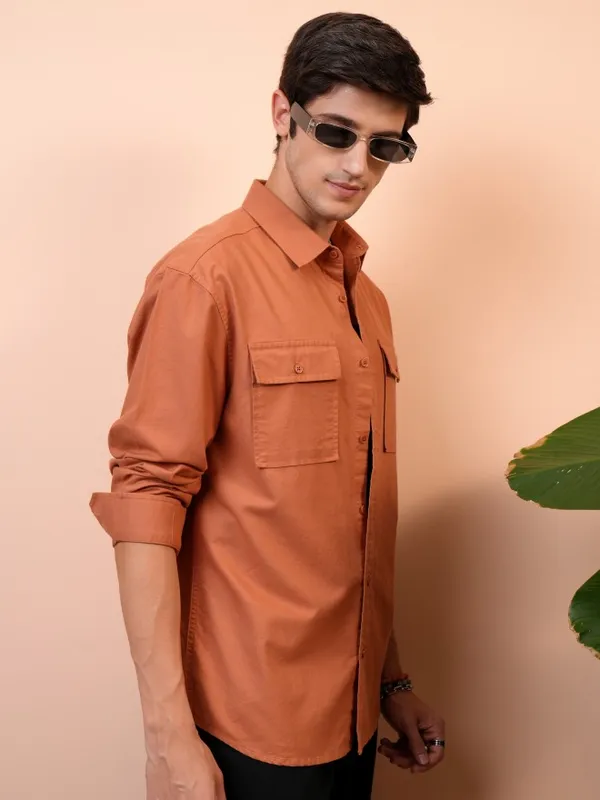  Locomotive Men Terracotta Solid Relaxed Fit Casual Shirts