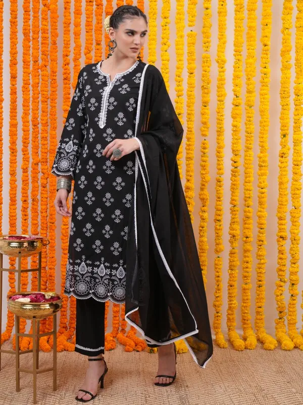 Women Kurta With Trouser