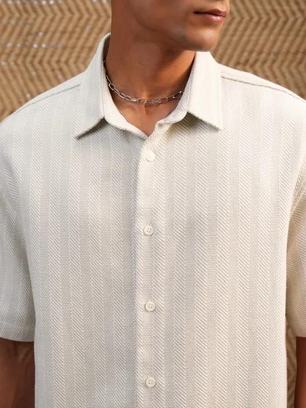 Locomotive Men Beige Textured Oversized Fit Casual Shirt