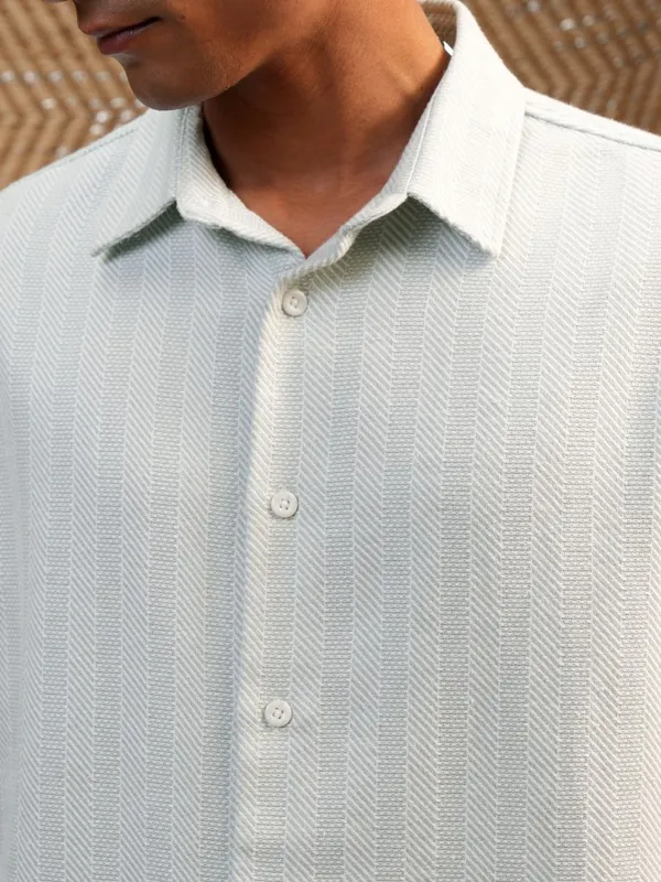 Locomotive Men Green Textured Oversized Fit Casual Shirt