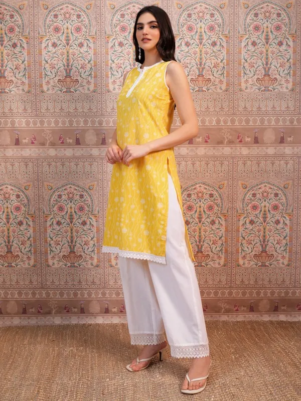  Ketch Women Yellow Woven Design Straight Kurtas