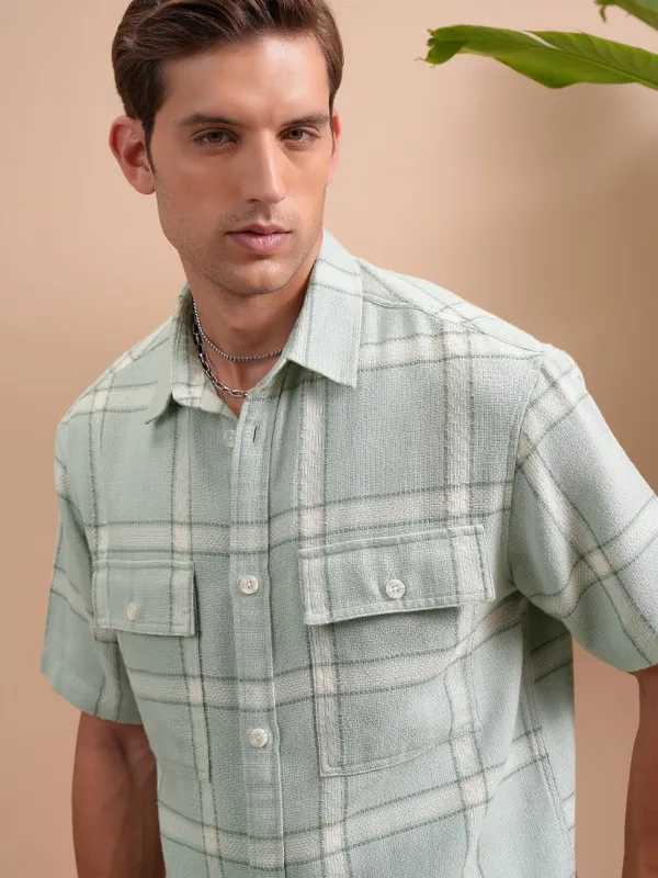  Locomotive Men Green Checked Oversized Fit Casual Shirts
