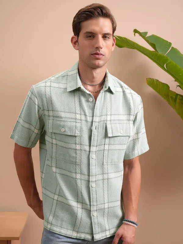 Locomotive Men Green Checked Oversized Fit Casual Shirts