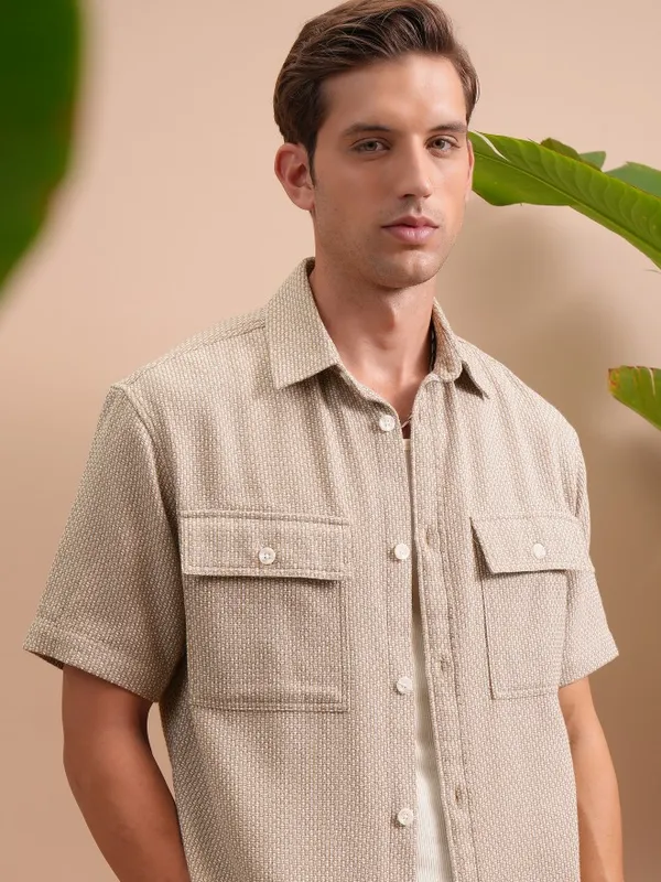 Locomotive Men Khaki Textured Oversized Fit Casual Shirt
