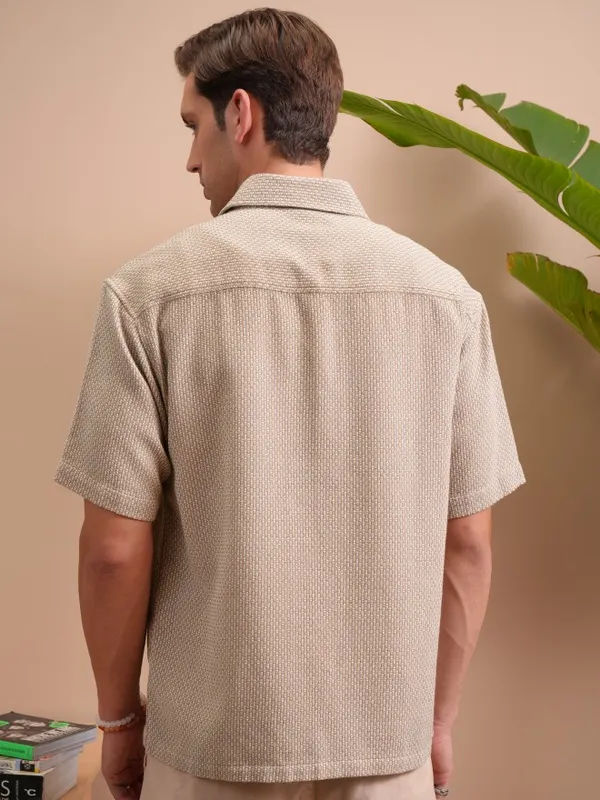 Locomotive Men Khaki Textured Oversized Fit Casual Shirt