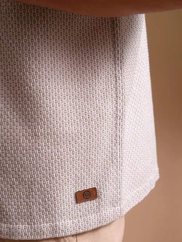Locomotive Men Purple Textured Oversized Fit Casual Shirt