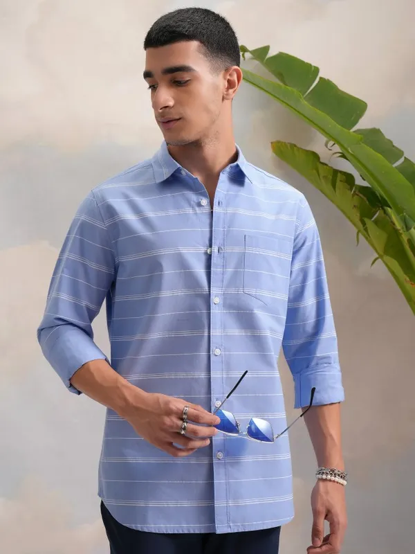 Highlander Men Blue Striped Slim Fit Casual Shirts
