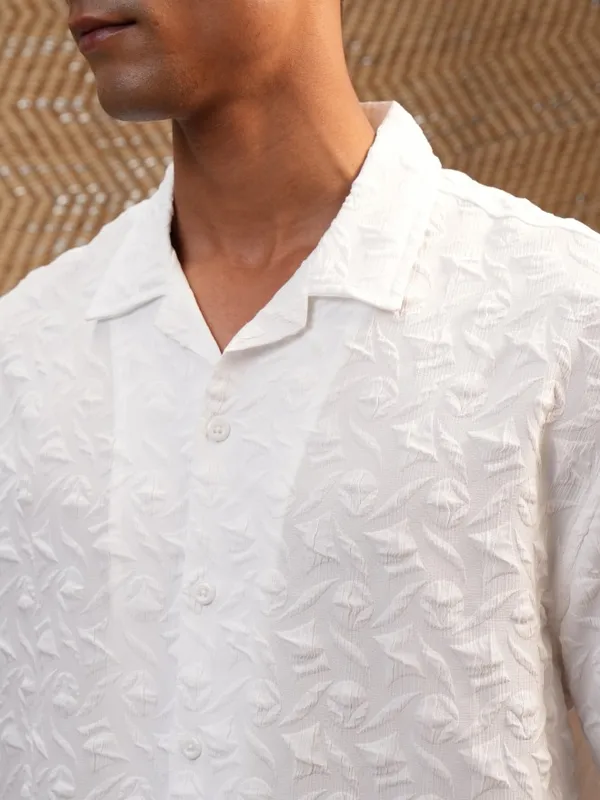 Locomotive Men White Self Design Oversized Fit Casual Shirts