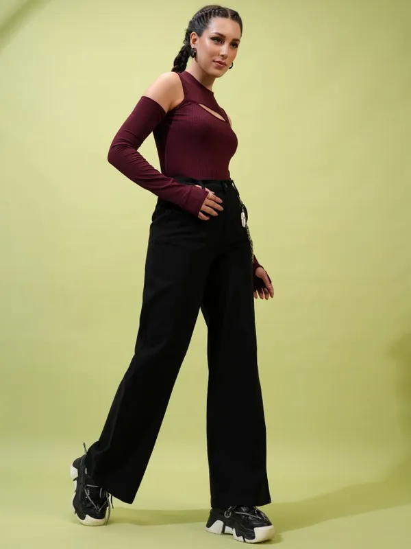  Tokyo Talkies Women Black Solid Straight Fit Casual Trousers