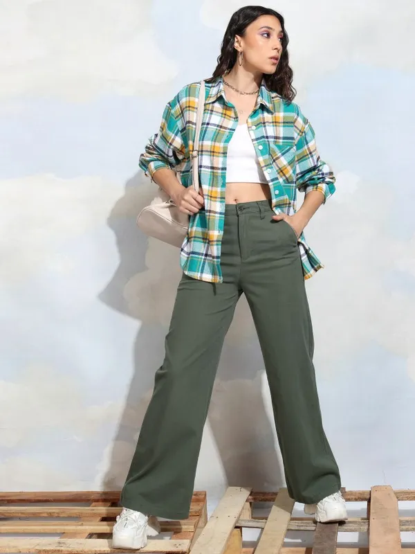 Tokyo Talkies Women Green Solid Flared Casual Trouser