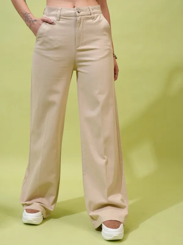  Tokyo Talkies Women Beige Solid Loose Fit Casual Trousers
