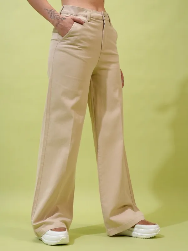  Tokyo Talkies Women Beige Solid Loose Fit Casual Trousers