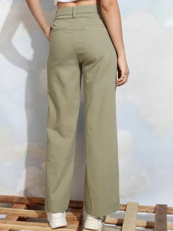 Tokyo Talkies Women Green Solid Flared Casual Trouser