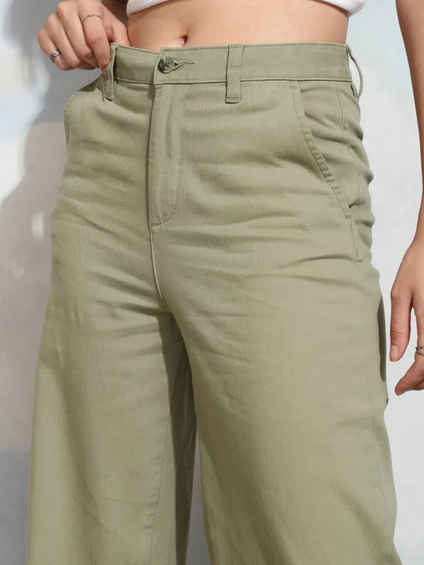 Tokyo Talkies Women Green Solid Flared Casual Trouser