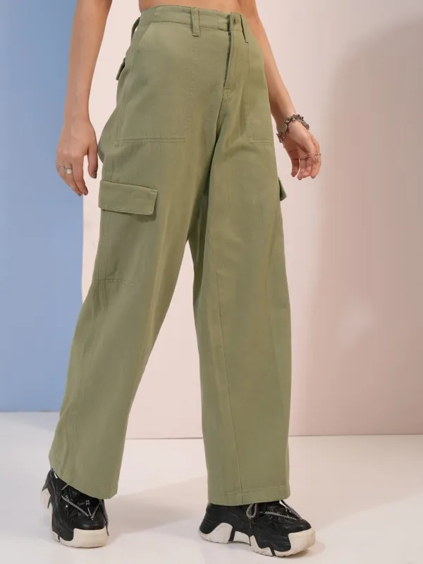 Tokyo Talkies Women Green Solid Flared Casual Trouser