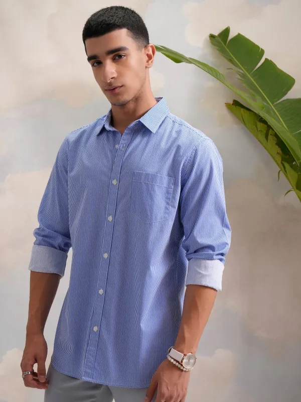 Highlander Men Blue Striped Slim Fit Casual Shirt