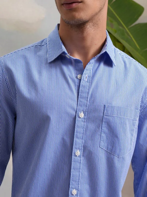 Highlander Men Blue Striped Slim Fit Casual Shirt