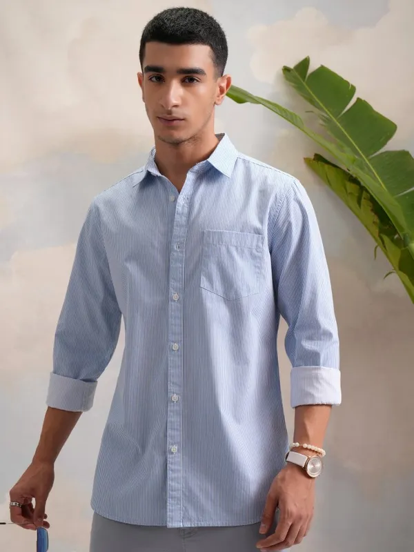 Highlander Men Blue Striped Slim Fit Casual Shirt