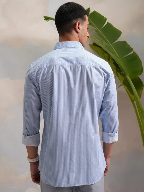 Highlander Men Blue Striped Slim Fit Casual Shirt