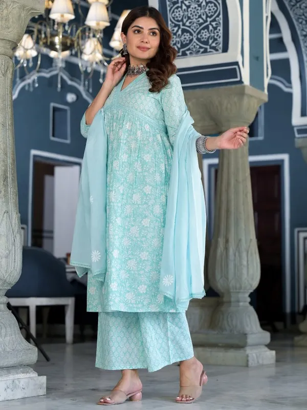  Vishudh Women Blue Printed Kurta Sets