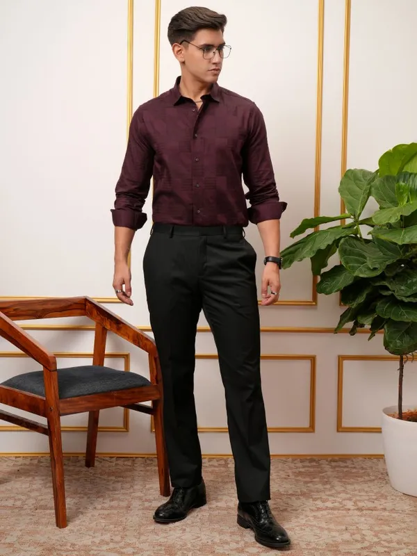 Locomotive Men Maroon Self Design Slim Fit Casual Shirts