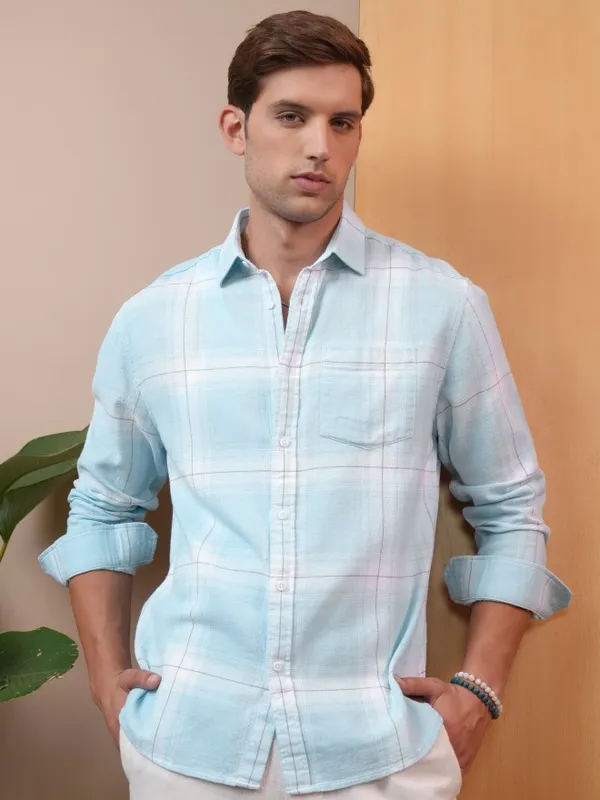  Locomotive Men Blue Checked Regular Fit Casual Shirts