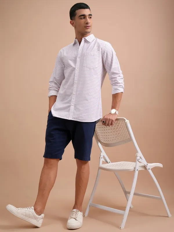 Highlander Men White Striped Slim Fit Casual Shirts