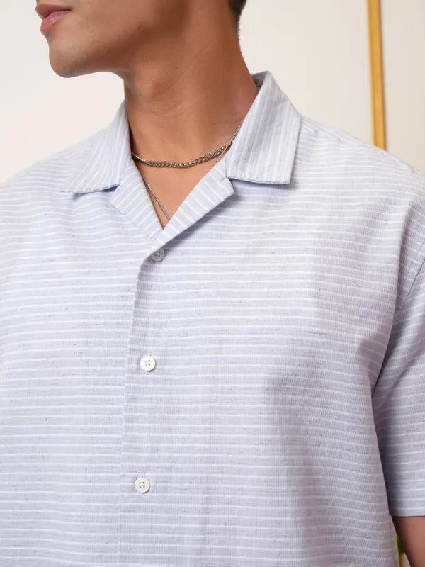  Locomotive Men Blue Striped Regular Fit Casual Shirts