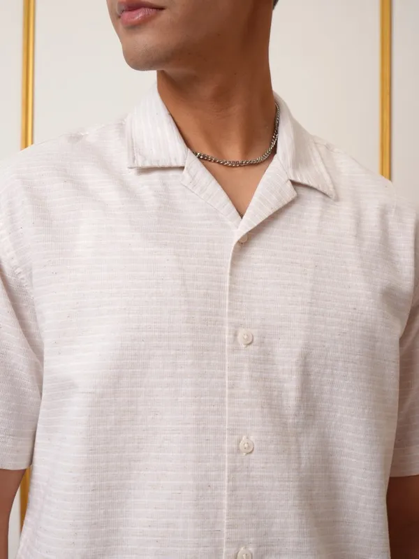  Locomotive Men Beige Striped Regular Fit Casual Shirts