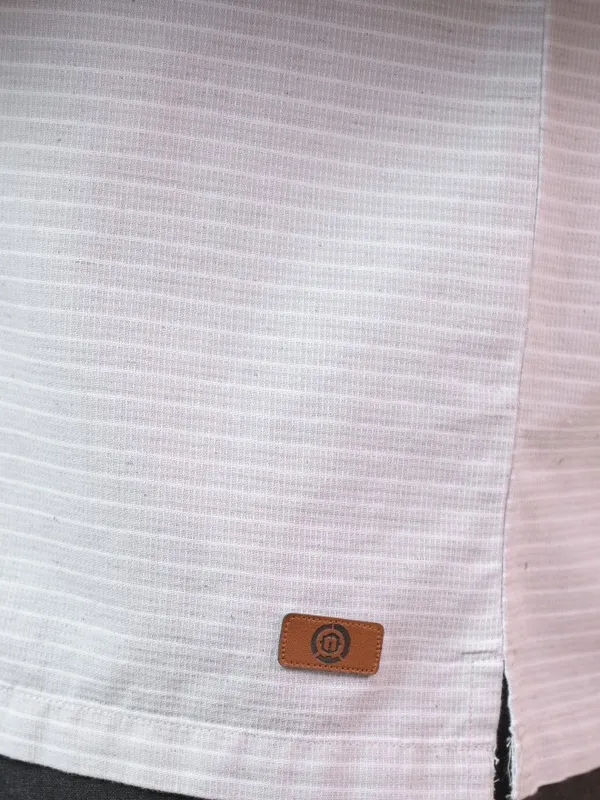  Locomotive Men Grey Striped Regular Fit Casual Shirts