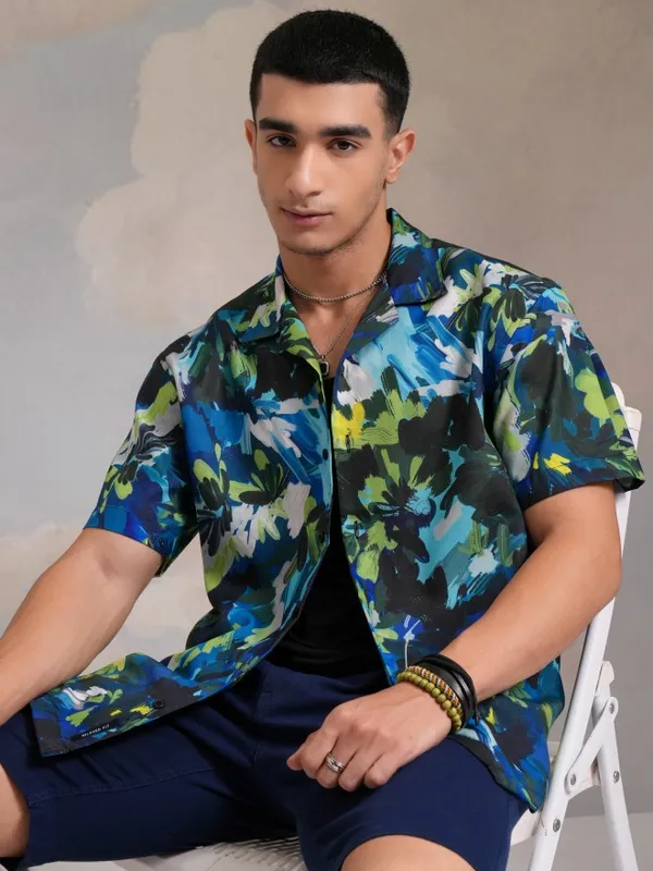  Highlander Men Multi Printed Regular Fit Casual Shirts