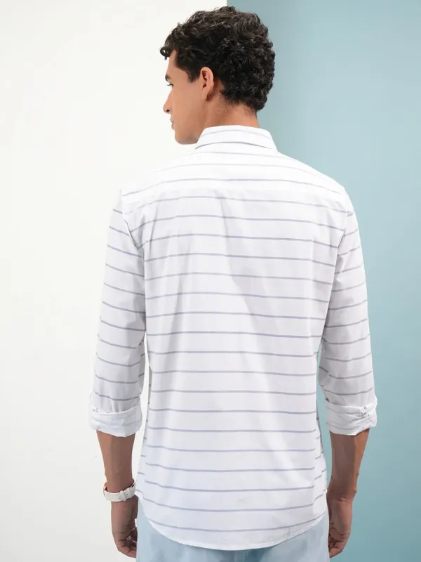 Highlander Men White Striped Slim Fit Casual Shirts
