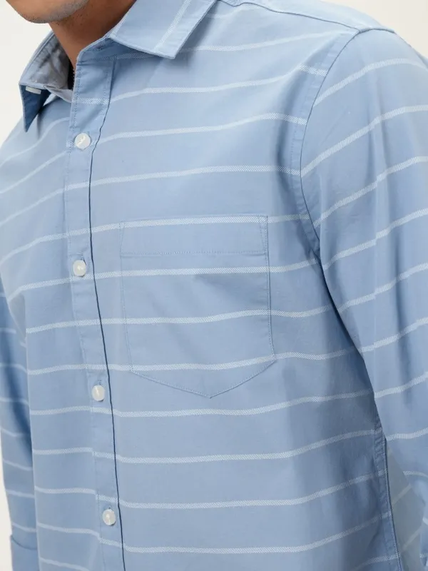  Highlander Men Blue Striped Slim Fit Casual Shirts