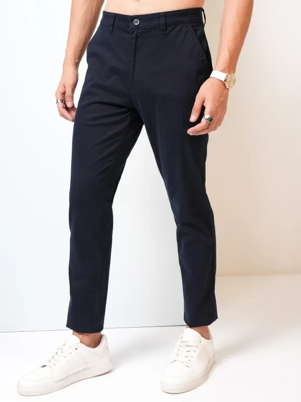  Highlander Men Navy Blue Tapered Fit Solid Casual Trousers