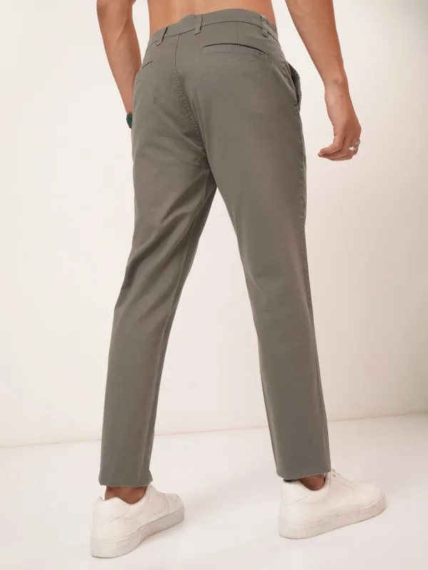  Highlander Men Beige Tapered Fit Solid Casual Trousers